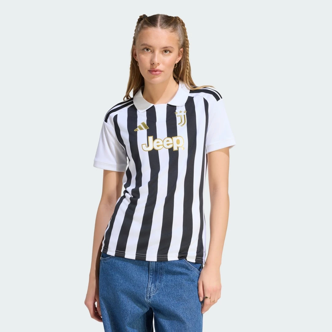 Maillot de football Adidas Juventus Domicile 2026/2027 pour femme, blanc et noir avec écusson du club.