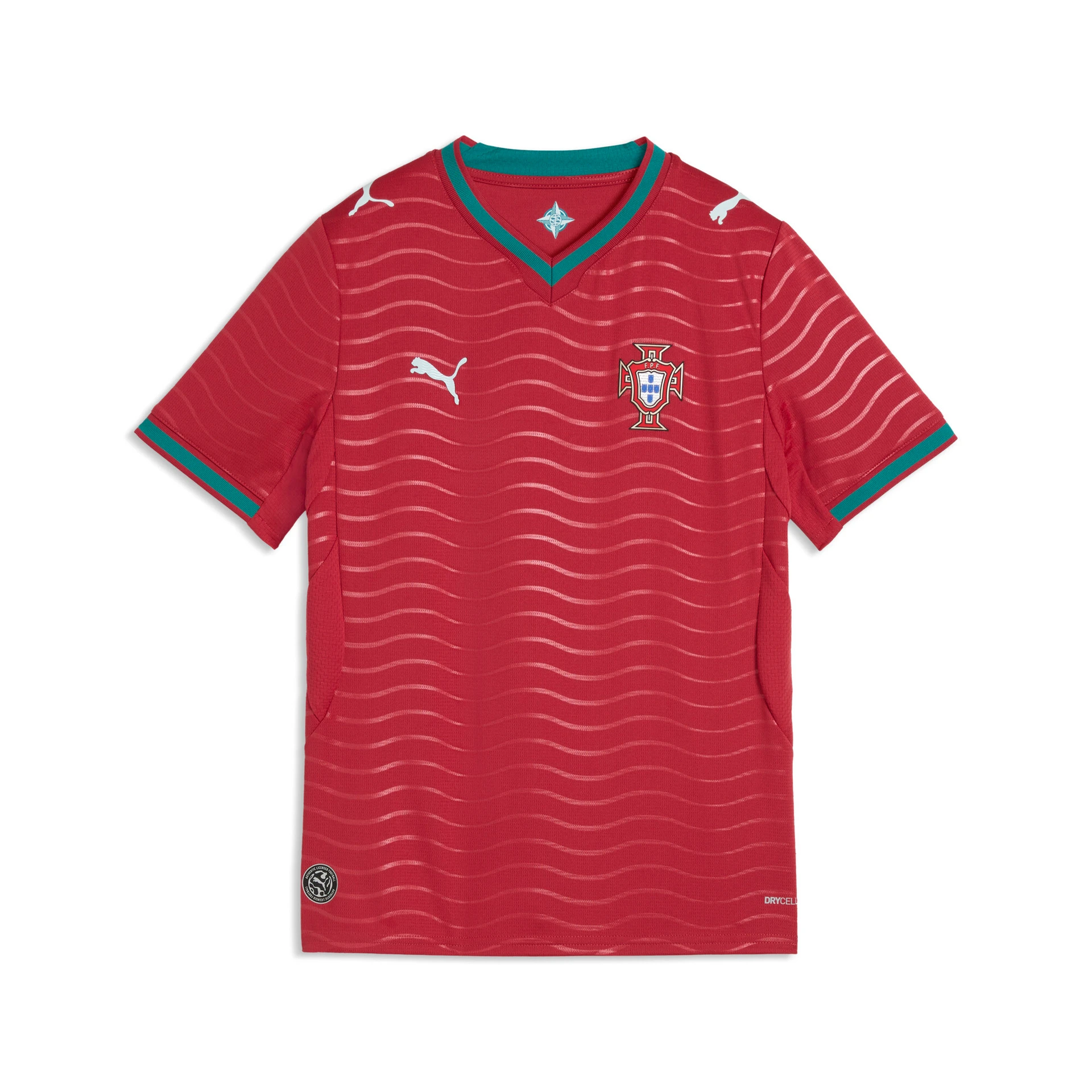 Maillot domicile rouge Puma du Portugal saison 2026 pour enfant avec motifs ondulés et écusson de la fédération.