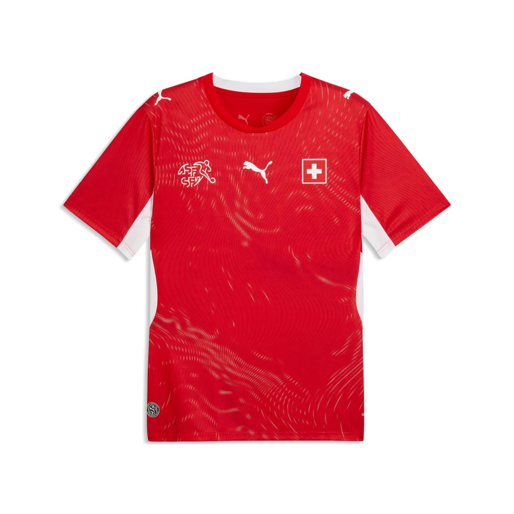 Maillot domicile rouge Puma de l'équipe nationale de Suisse pour la saison 2026.