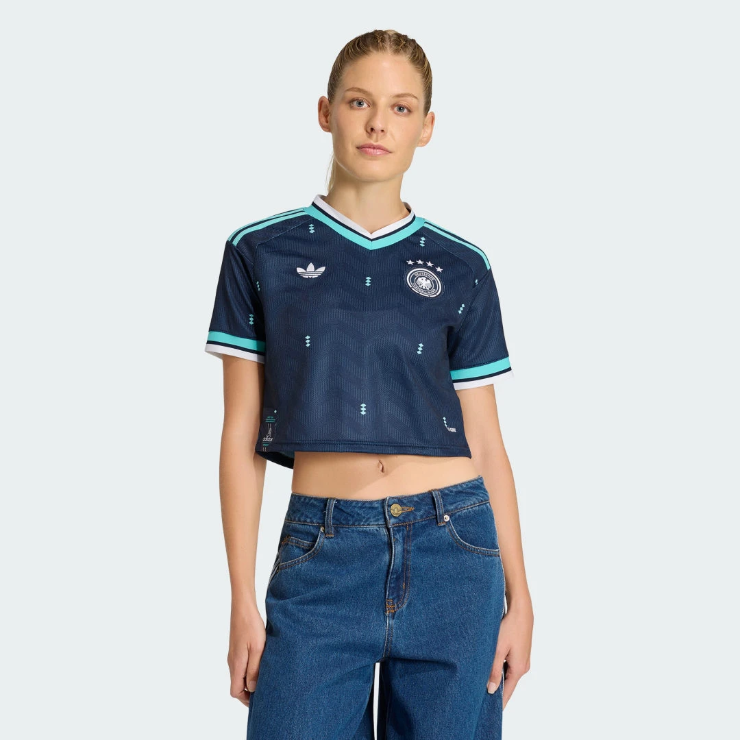Maillot de football crop top extérieur de l'Allemagne 2026 bleu Adidas pour femme.