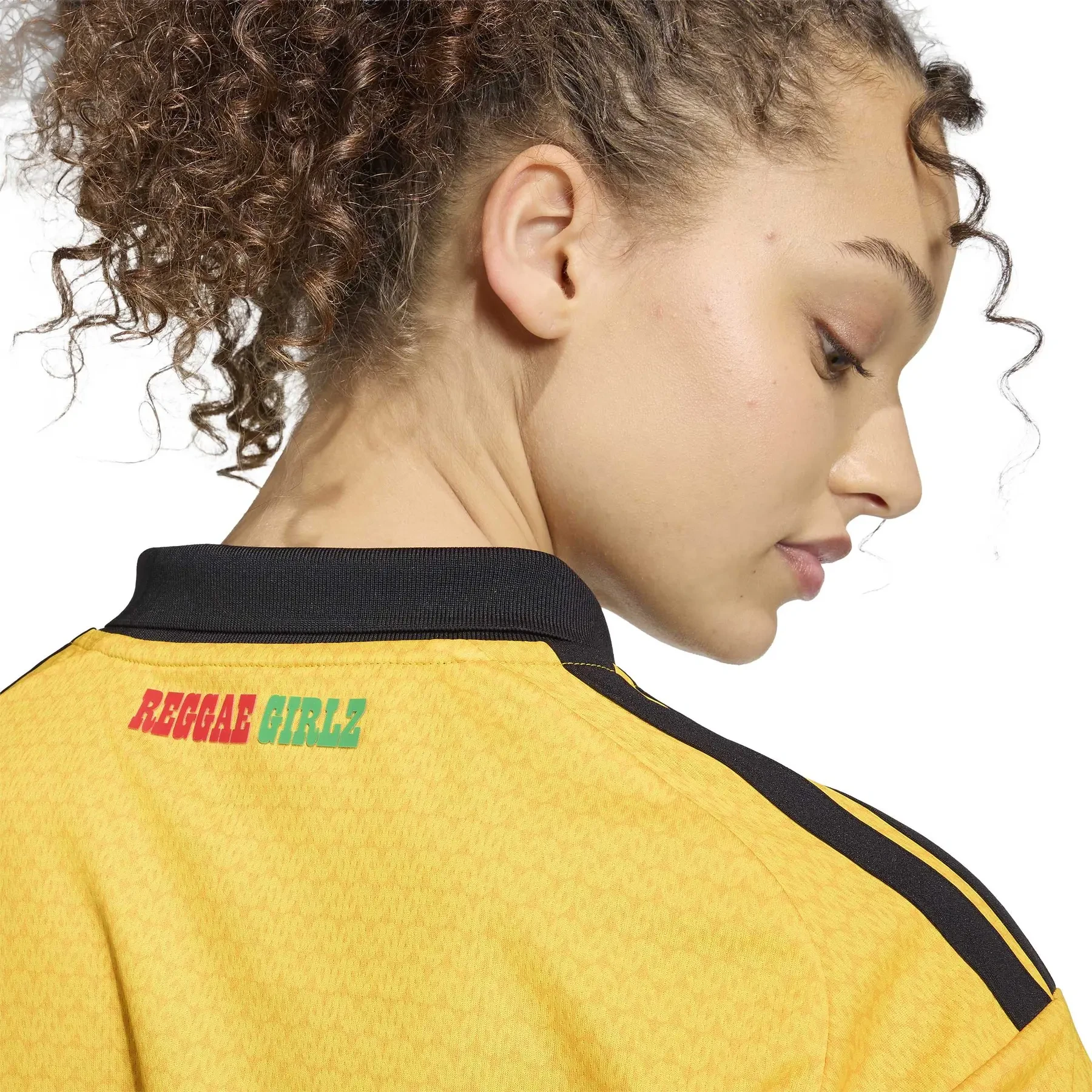 Maillot Jamaïque Domicile Crop Femme 2026 vue détail tissu