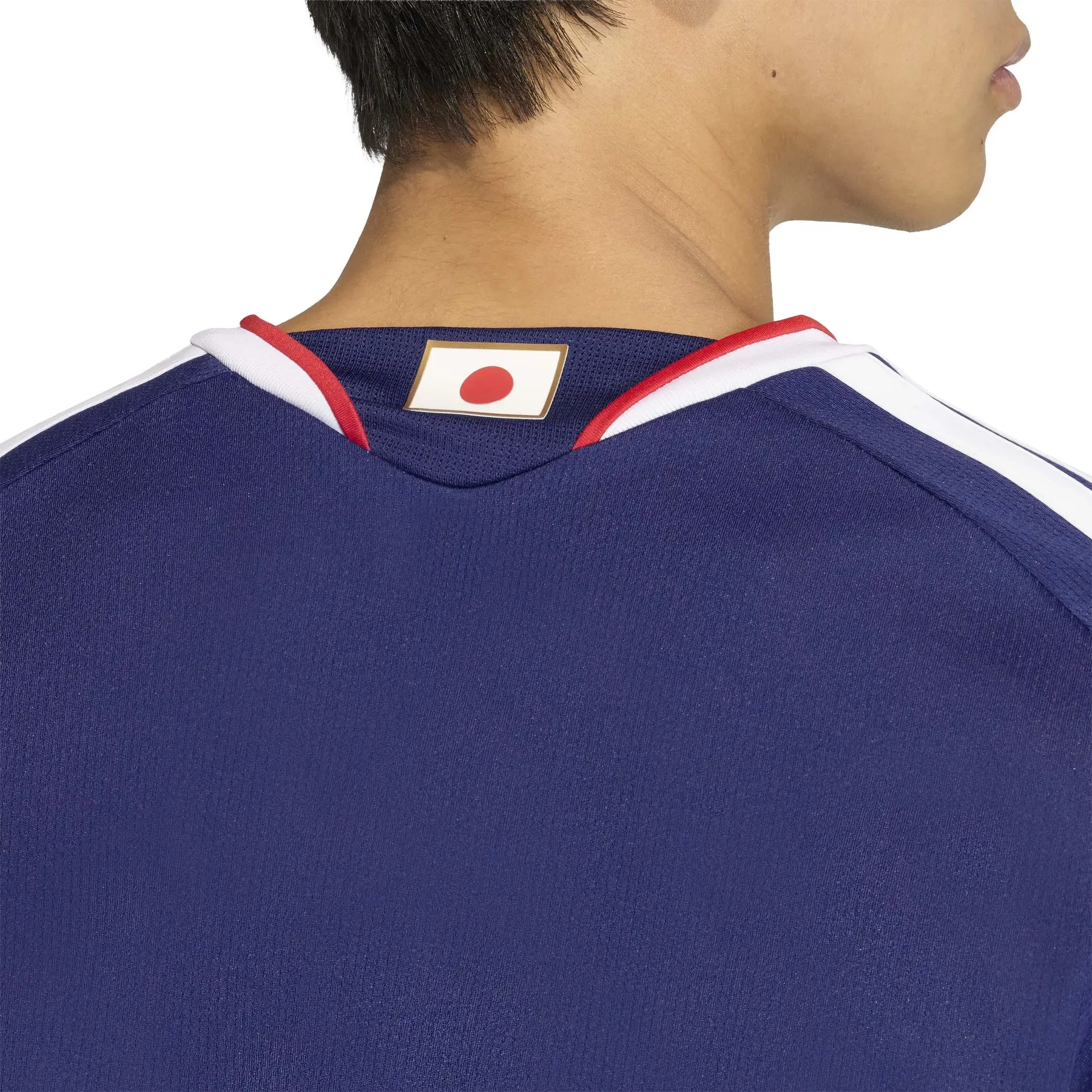 Maillot Japon Domicile 2026 vue détail gros plan