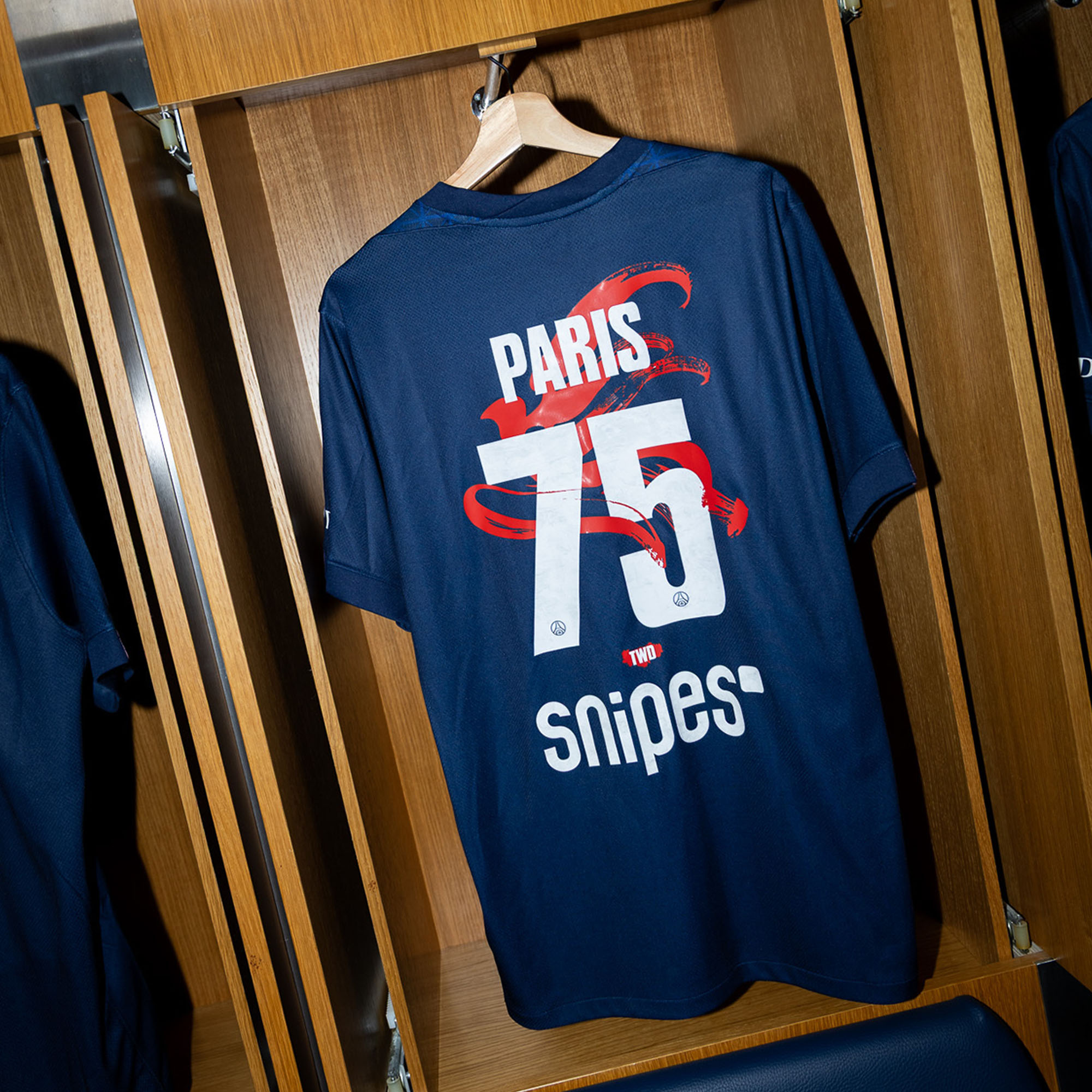 Domicile Paris Saint-Germain Maillot Domicile Stadium PSG Nike 25/26 Flocage TEAM WANG Nouvel An Lunaire Paris 75 2025/2026 - Nike