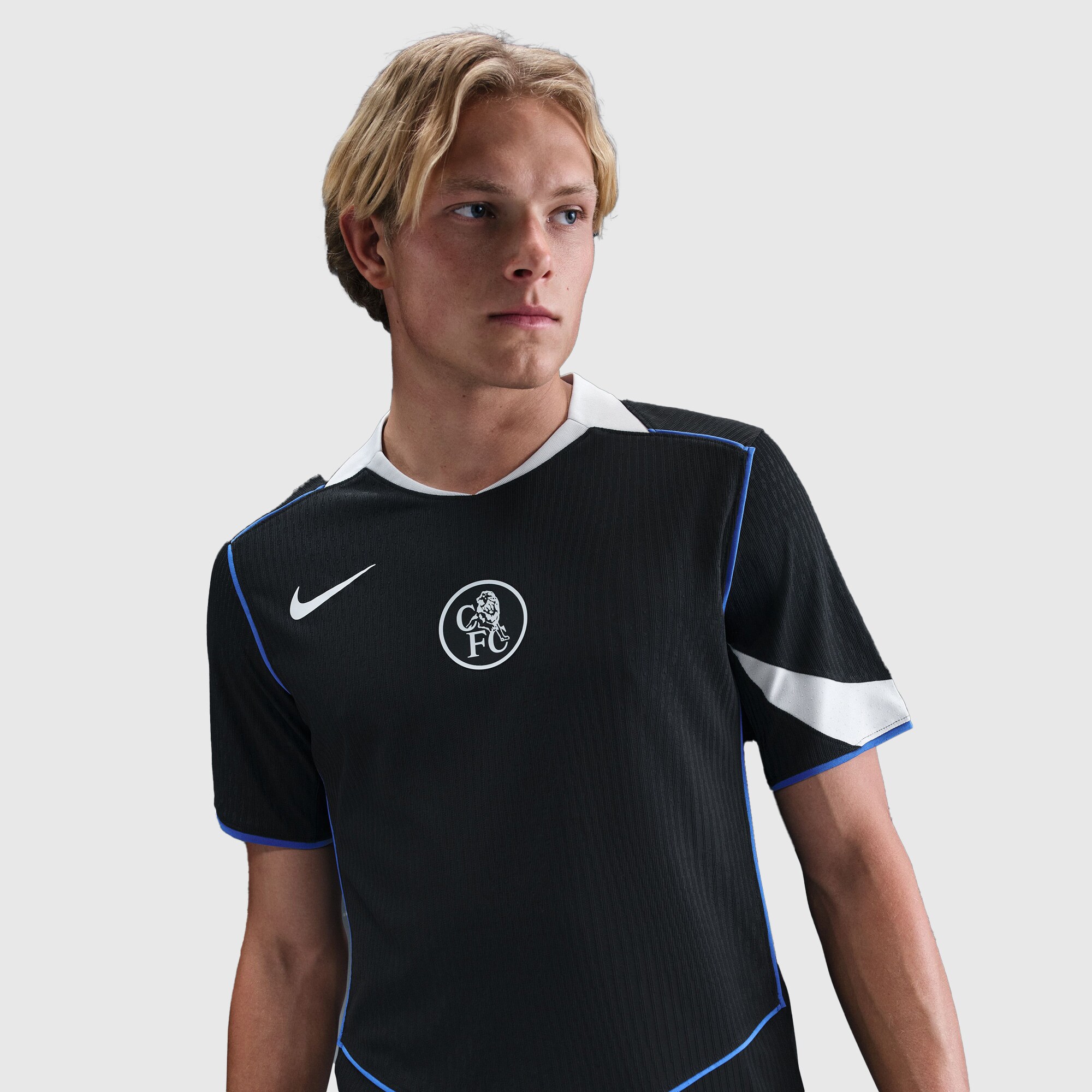 Maillot officiel Chelsea FC third authentique 2025-2026 noir Nike - photo portée