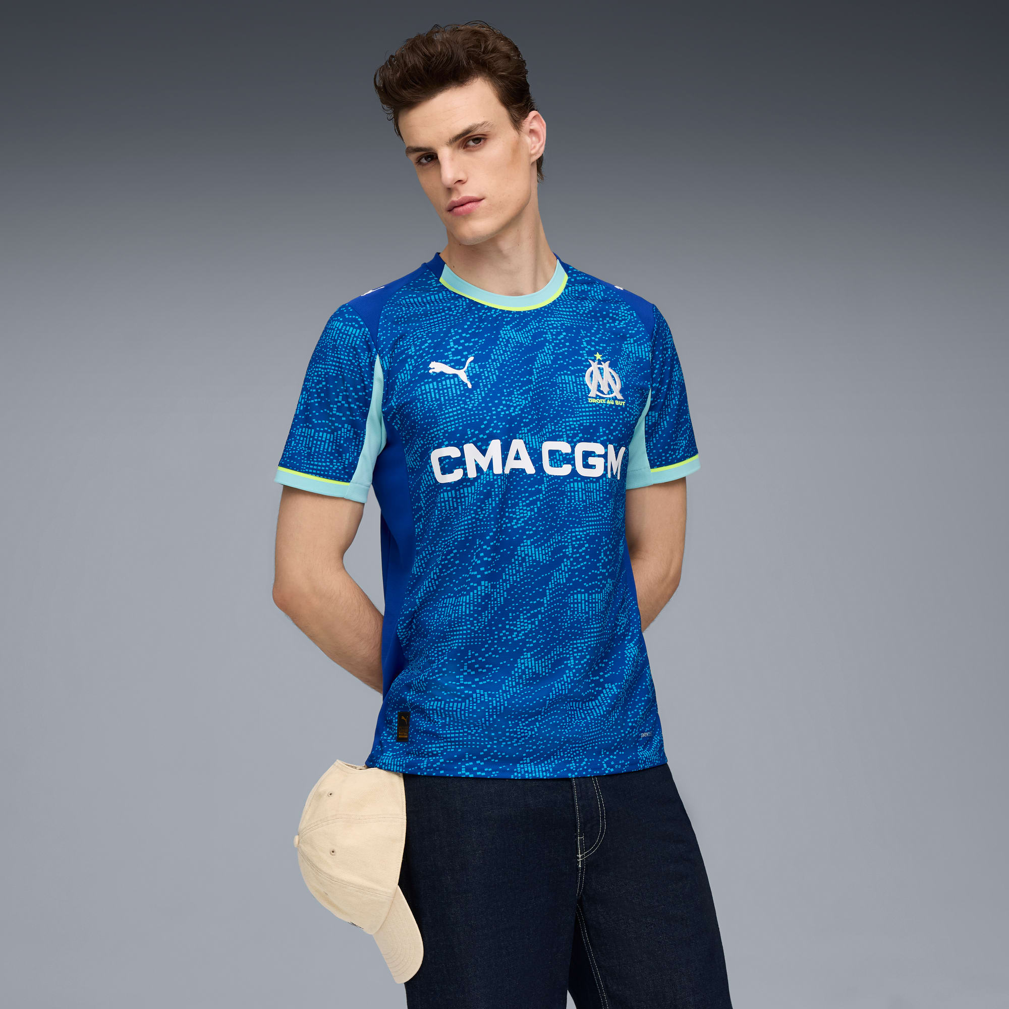 Maillot officiel Olympique de Marseille third 2025-2026 bleu vif Puma - photo portée